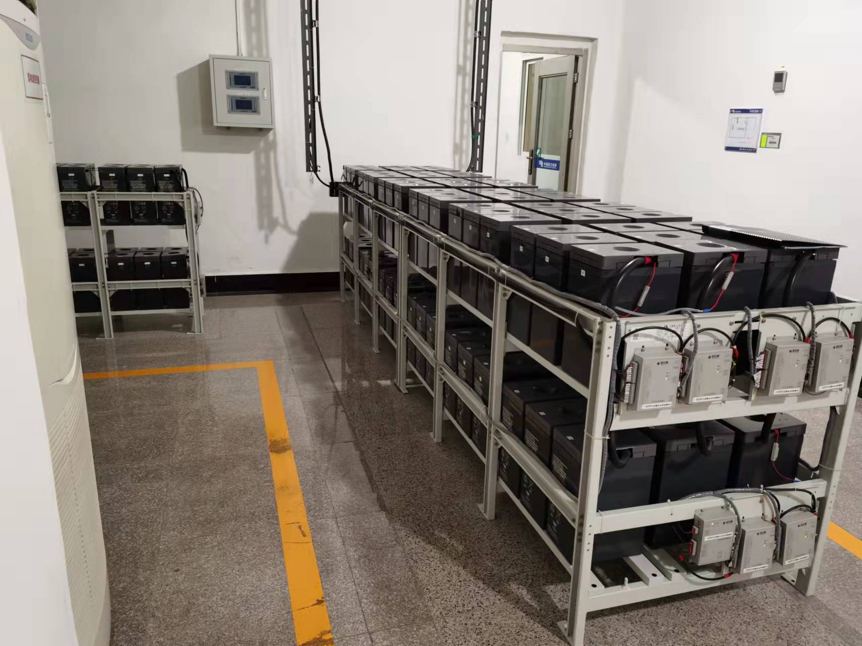 三亿体育ups电源如何根据主机功率和待机时间计算电池容量？